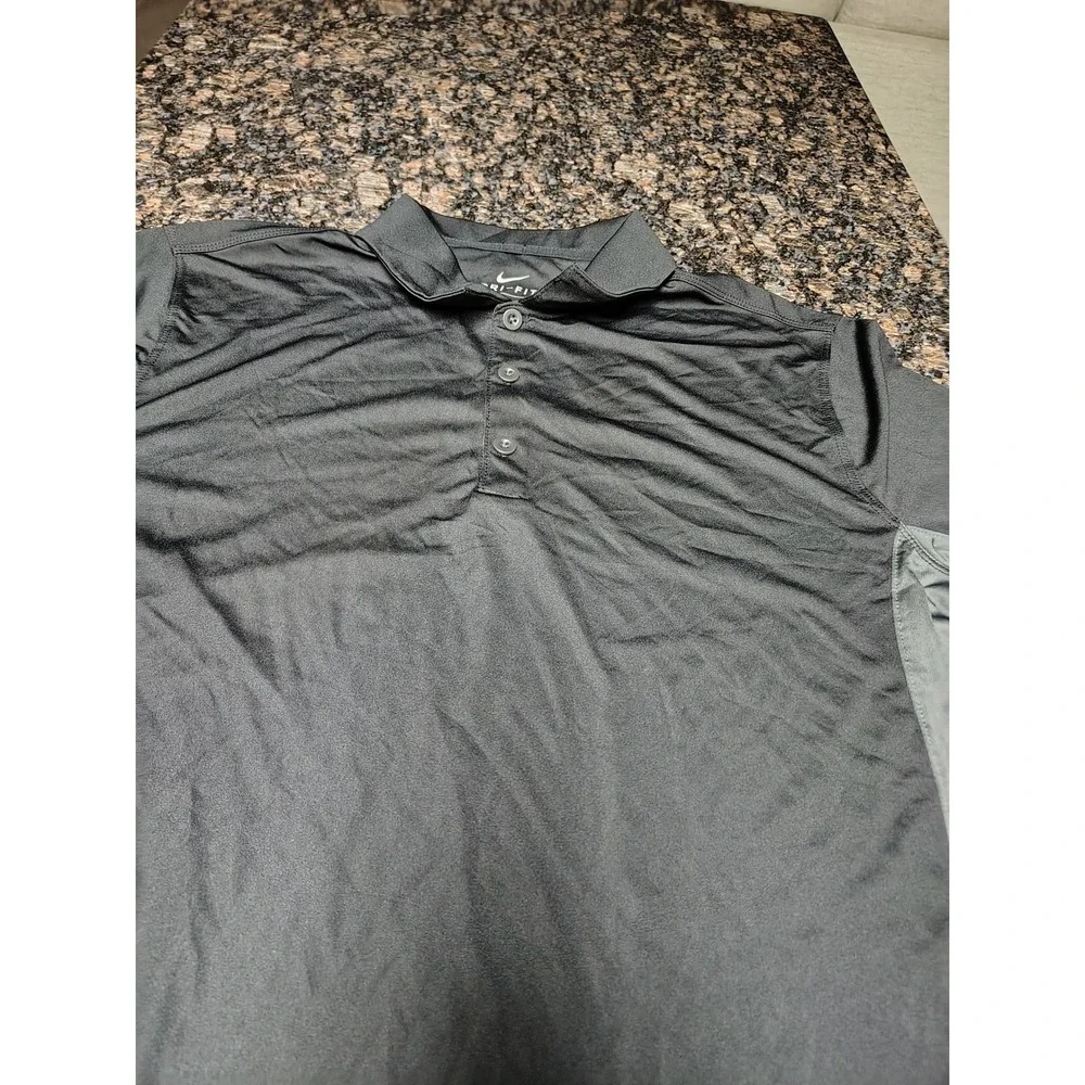 Nike Dri-FIT Mens Polo Shirt Black Grey Colorblock Golf Athletic Top Size Medium